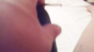 La mia maiala che si masturba