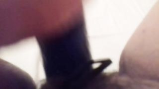 La mia maiala che si masturba