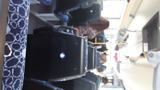 Lo tiro fuori sull'autobus