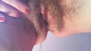 Pissing mattiniero della divina pelosa