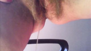 Pissing mattiniero della divina pelosa