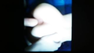 Se lo fa mettere dentro culo e fica