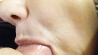 Mia moglie col capocchione in bocca