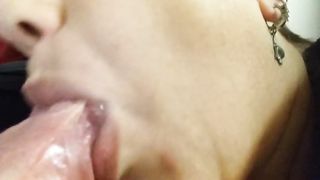 Mia moglie col capocchione in bocca