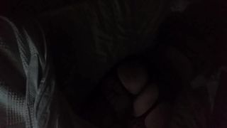 ABUSANO DI ME MENTRE DORMO