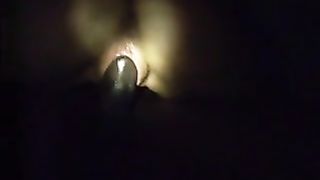 Anteprima del video: Mia moglie cavalca il cazzo del vucumprà