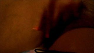 ANNA non si stanca mai di masturbarsi...