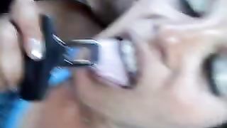 Dai continua così che LO SO CHE TI PIACE !!!