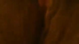 La mia compagna si tocca davanti a me