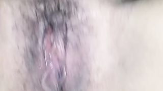 Cazzo nel culo e dito nella figa