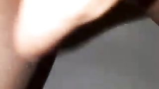 Sgrillettata sul bidet