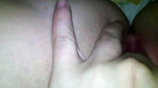 La mia ragazza si eccita e mi manda un video