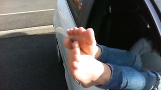 Segatevi per i miei piedini