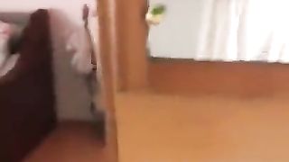 Selfie troietta con gli occhiali