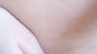 Oh sì! Oh sì! La mia compagna geme per il piacere...