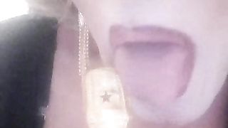 Sesso con il Moet e Chandon