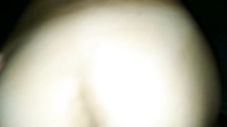 Il mio amico scopa mia moglie a pecora (no audio)