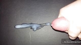 Anteprima del video: Sborro pensando di leccare una fica bagnata