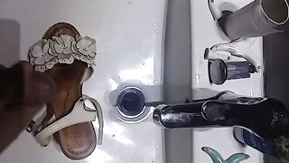 Mi sego con le ciabatte di Cristina