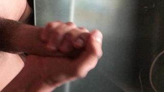 Mi faccio una sega e sborro