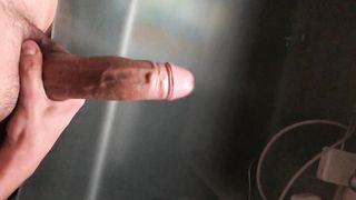 Mi faccio una sega e sborro