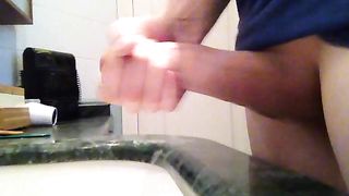 Anteprima del video: Sega in bagno