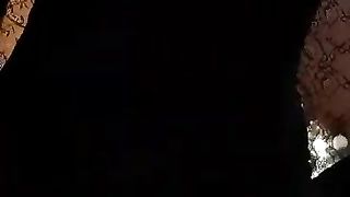 ARIANNA LA PORCA GODE ANCORA