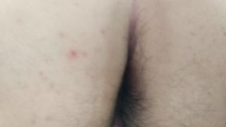 Su e giù tra le chiappone della moglie