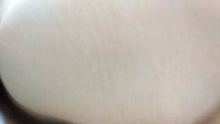 Su e giù tra le chiappone della moglie