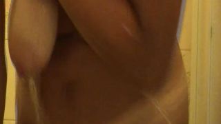 Mia moglie Anyca in doccia Parte 2