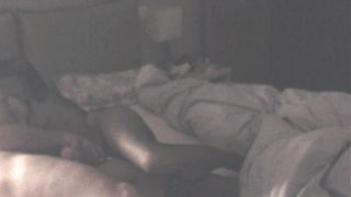 Il vibratore fra le cosce