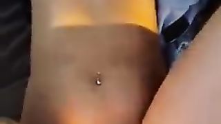 Coppia scopa in auto