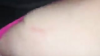 Diciottenne si masturba la figa pensandomi