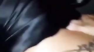 Anteprima del video: TROIA TATUATA scopata a pecora