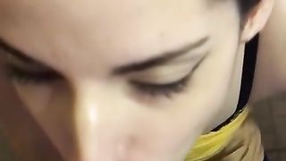 Pompino fatto di nascosto