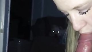 Bella tettona succhia