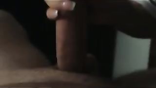 La mia amica gode a succhiarmi il cazzo