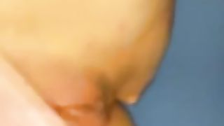 Si masturba su Whatsapp