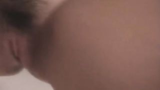 Lei mi sega anche col culo