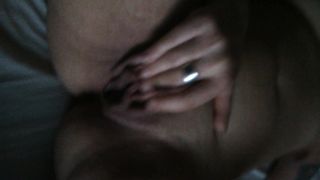 La mia Signora si masturba la grande figa