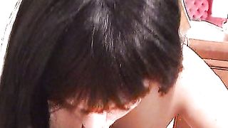 Cazzo tra le tettone