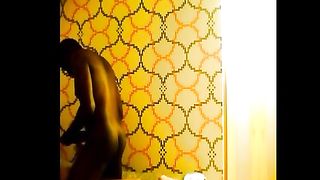 Scopata interrazziale con modella cinese