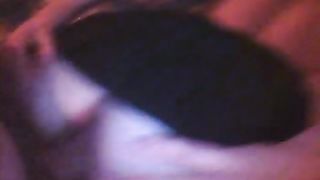 Ragazza brasiliana succhia cazzi