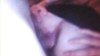 Ragazza brasiliana succhia cazzi