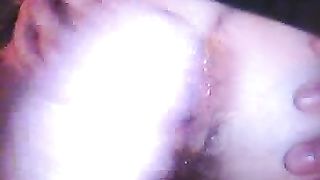 Ragazza brasiliana succhia cazzi