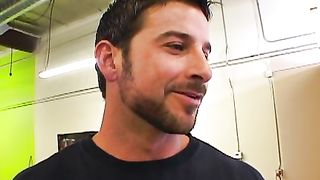 Eva Angelina rimorchiata e chiavata