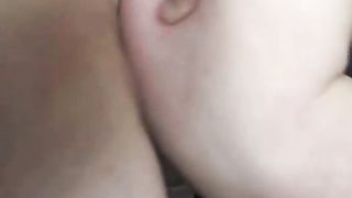 Prostituta tedesca cavalca un ciccione