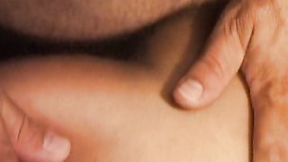 Bruna italiana scopata dal marito