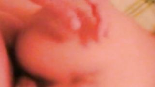 Asiatica succhia cazzo piccolo