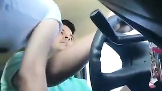 Anteprima del video: Uomo microdotato fa sesso con la fidanzata